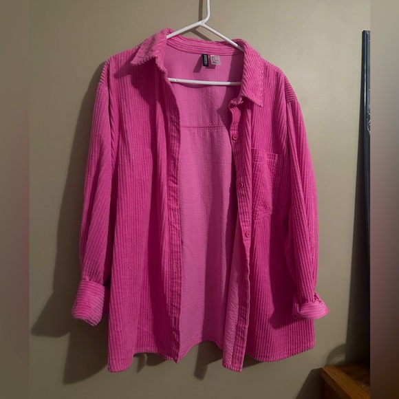 Divided Tops - Pink Corduroy Button-Up Shirt
